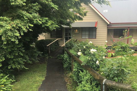 Neerim Country Cottages - Hervey Bay Accommodation 5