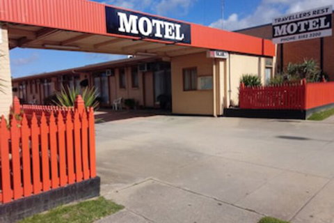 Travellers Rest Motel - Hervey Bay Accommodation 0