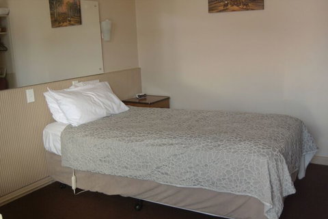 Travellers Rest Motel - Hervey Bay Accommodation 5
