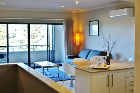Pier Number 10 - Hervey Bay Accommodation 4