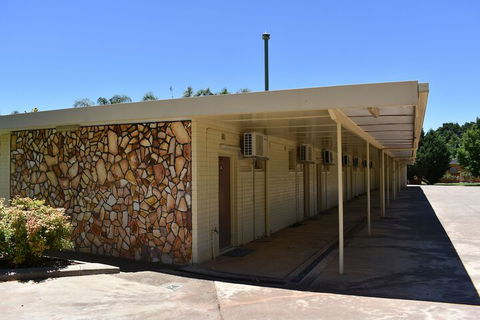 Motel Riverina - Hervey Bay Accommodation 4