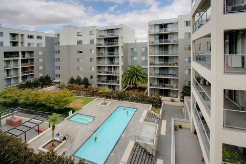 Accommodate Canberra - Glebe Park - Hervey Bay Accommodation 2