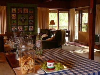 The Burrow At Wombat Bend - Hervey Bay Accommodation 3