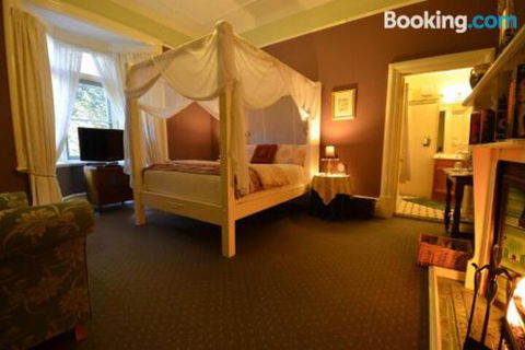 Broomelea Bed & Breakfast - Tourism Hervey Bay 3