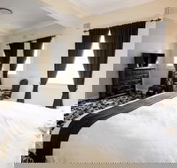 The Commercial Boutique Hotel - Hervey Bay Accommodation