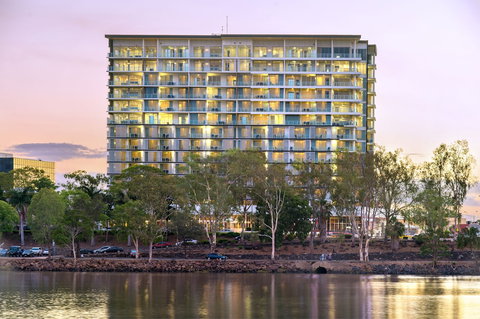 Empire Apartment Hotel - Hervey Bay Accommodation 3