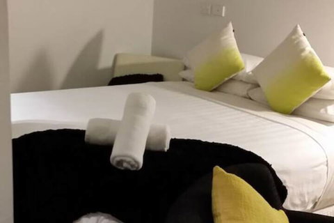 Hiigh Apartments - Hervey Bay Accommodation 7