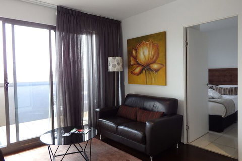 Hiigh Apartments - Hervey Bay Accommodation 5