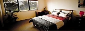 Insaa Serviced Apartments Dandenong - Hervey Bay Accommodation 3