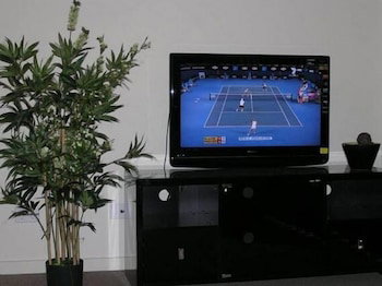 Insaa Serviced Apartments Dandenong - Hervey Bay Accommodation 6