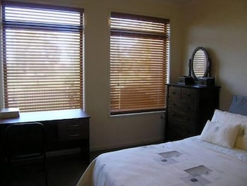 Insaa Serviced Apartments Dandenong - Hervey Bay Accommodation 5