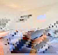 Phoenix Apartments - Hervey Bay Accommodation