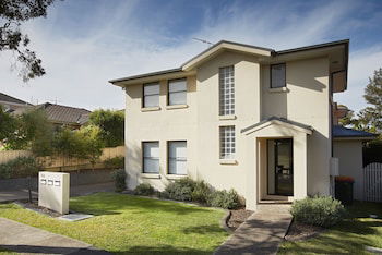 Charlestown Terrace - Hervey Bay Accommodation 1