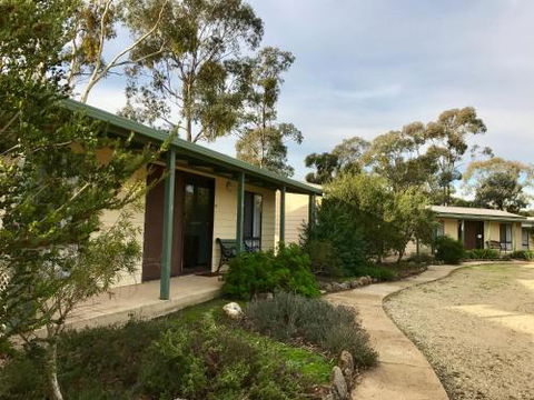 Stawell Holiday Cottages - Hervey Bay Accommodation 5