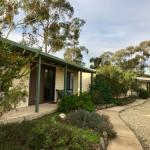Stawell Holiday Cottages - Hervey Bay Accommodation 0