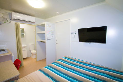 Ned Kelly's Motel - Hervey Bay Accommodation 4