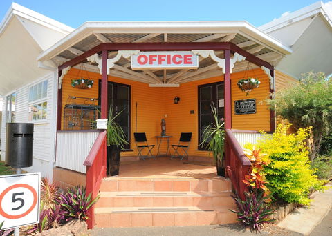 Ned Kelly's Motel - Hervey Bay Accommodation 0