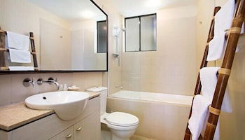 Marine Boutique Apartments - Hervey Bay Accommodation 3