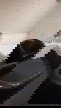 Lockleys Hotel - Tourism Hervey Bay 3