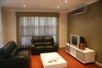 Ethelton Serviced Apartments - Hervey Bay Accommodation 2