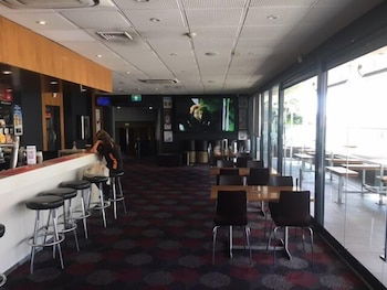 Pastoral Hotel Motel - Hervey Bay Accommodation 6