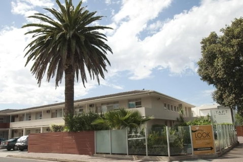 Taft Motor Inn - Tourism Hervey Bay 1