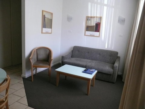 Taft Motor Inn - Tourism Hervey Bay 6