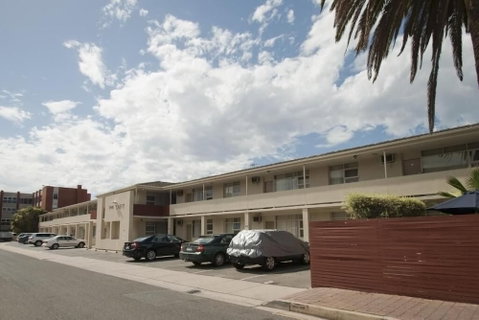 Taft Motor Inn - Tourism Hervey Bay 0