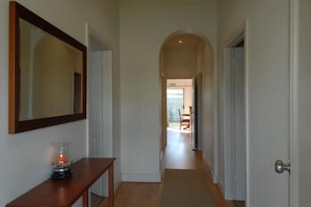 Barossa Bluestone B&B - Hervey Bay Accommodation 4