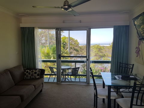 Motel Miramar - Hervey Bay Accommodation 4