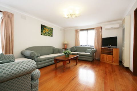 40 Thames Holiday Unit - Hervey Bay Accommodation 0