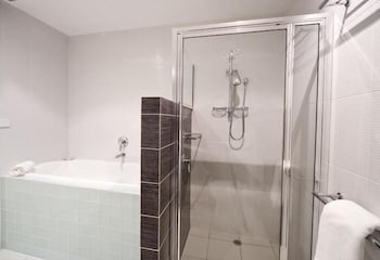 Altitude Apartments - Tourism Hervey Bay 4