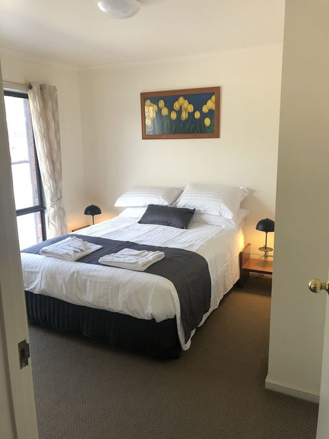 Coull Waters Holiday Apartments - Tourism Hervey Bay 3