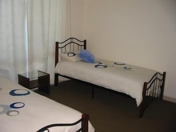 Coull Waters Holiday Apartments - Tourism Hervey Bay 2