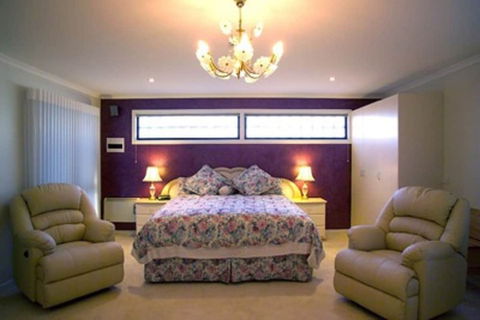 The Charles Robbins - Hervey Bay Accommodation 6