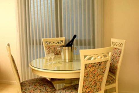 The Charles Robbins - Hervey Bay Accommodation 3