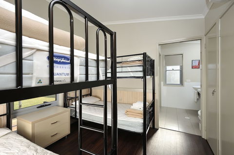 NRMA Sydney Lakeside Holiday Park - Hervey Bay Accommodation 4