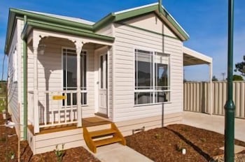 Werribee Short Stay Villas & Accommodation - Hervey Bay Accommodation 6