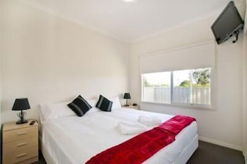 Werribee Short Stay Villas & Accommodation - Hervey Bay Accommodation 1
