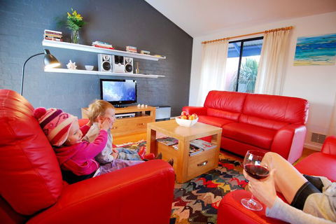 Esperance Island View Apartments - Hervey Bay Accommodation 2