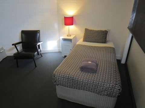 San Remo Hotel Motel - Hervey Bay Accommodation 4