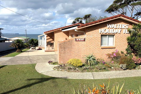 Walters Holiday Flats - Tourism Hervey Bay 6