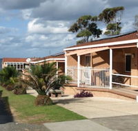 Walters Holiday Flats - Tourism Hervey Bay