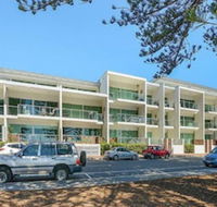 Breeze Beachfront Apartments - Hervey Bay Accommodation
