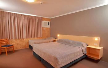 Morayfield Tavern & Motel - Hervey Bay Accommodation 2