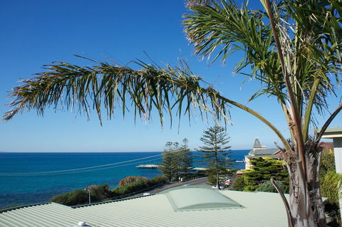 PierView Apartments - Hervey Bay Accommodation 6