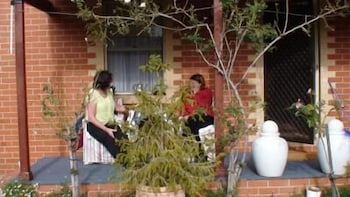 Albury Cottages - Hervey Bay Accommodation 6