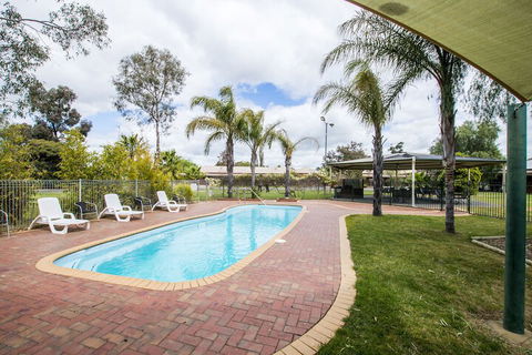 Sportslander Motor Inn - Hervey Bay Accommodation 2