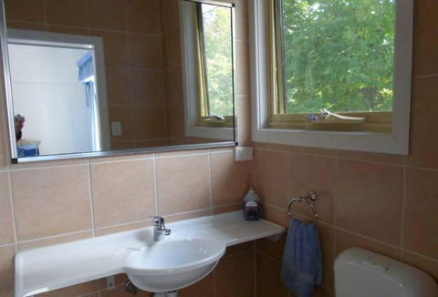 Hillview Oak B & B - Hervey Bay Accommodation 3