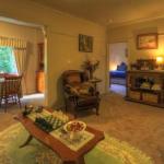 Hillview Oak B & B - Hervey Bay Accommodation 0